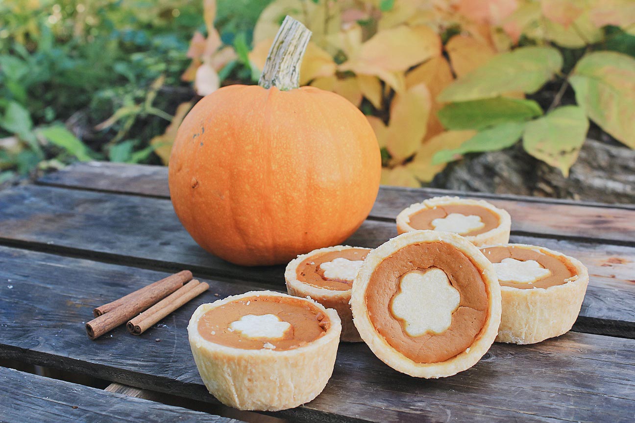 Pumpkin Mini Pies